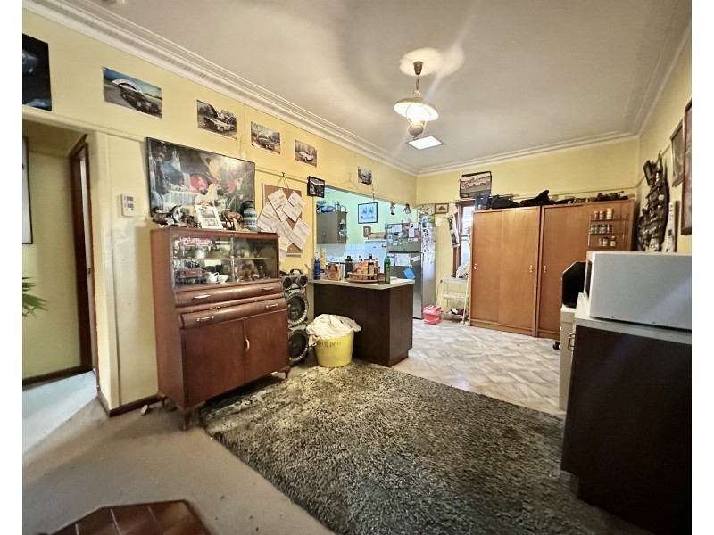 369 MACAULEY STREET, Hay NSW 2711