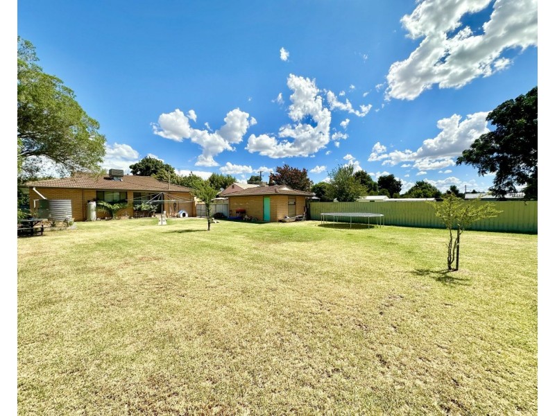 349 CADELL STREET, Hay NSW 2711