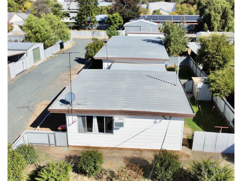 406 CADELL STREET, Hay NSW 2711