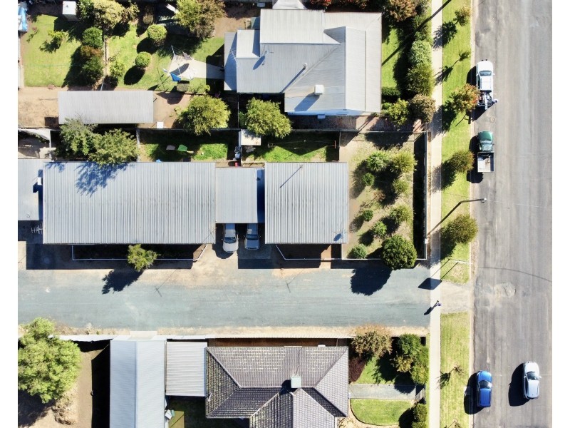 406 CADELL STREET, Hay NSW 2711