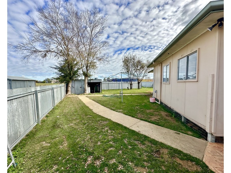 164 HENRY STREET, Deniliquin NSW 2710