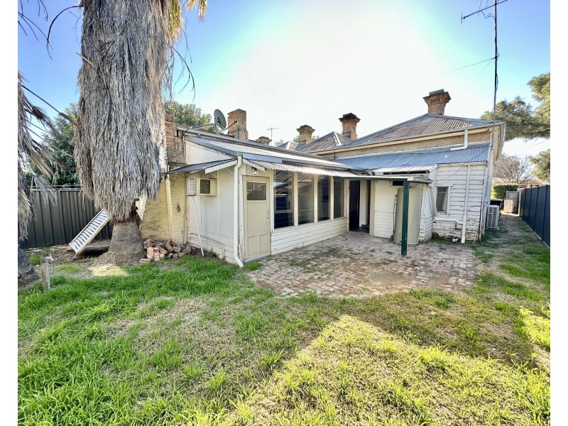 430 Orson Street, Hay NSW 2711