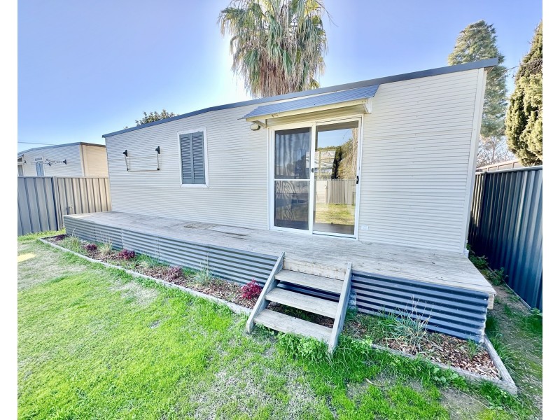 430 Orson Street, Hay NSW 2711