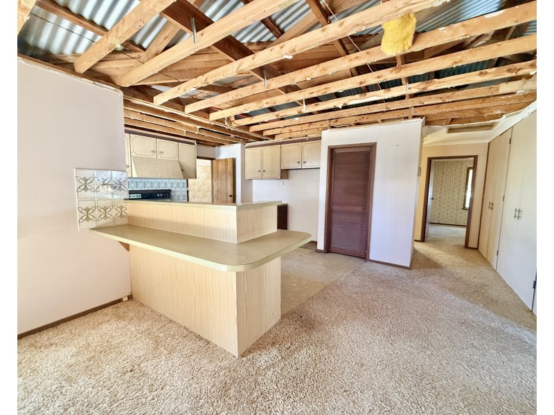 454 Church Street, Hay NSW 2711