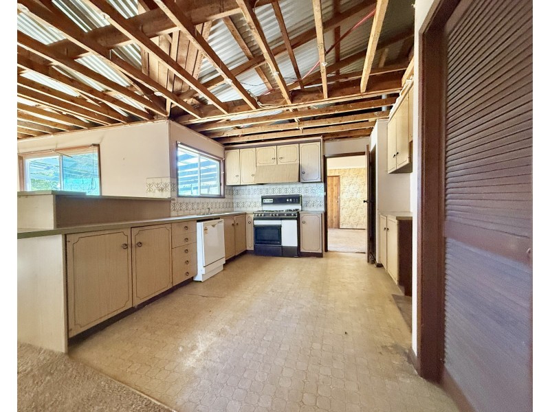 454 Church Street, Hay NSW 2711