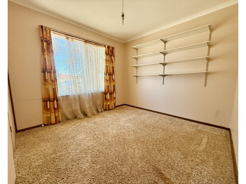 454 Church Street, Hay NSW 2711