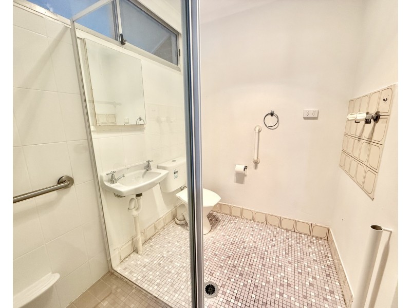 11/424 Poictiers Street, Deniliquin NSW 2710