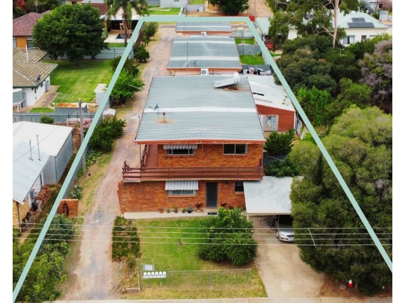 227 Edward Street, Hay NSW 2711