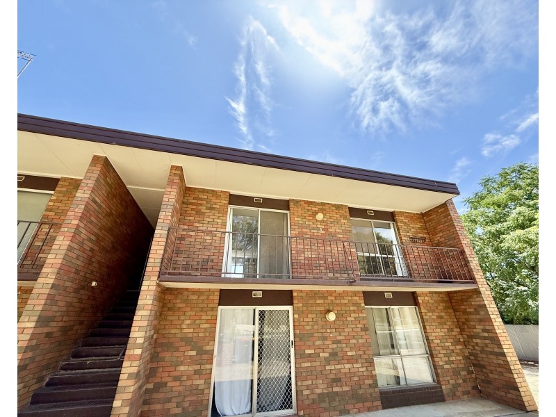 8/399 George Street, Deniliquin NSW 2710