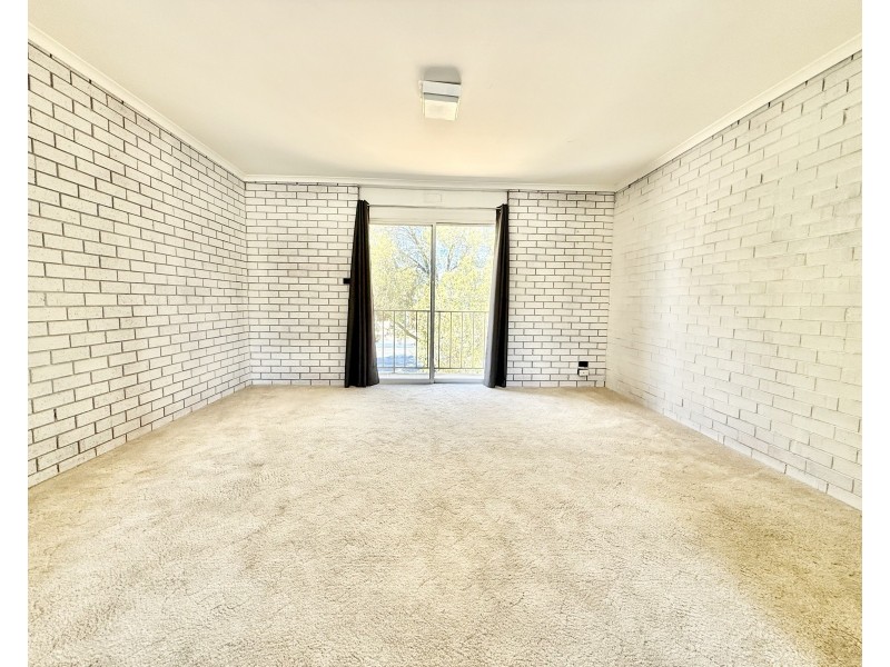 8/399 George Street, Deniliquin NSW 2710