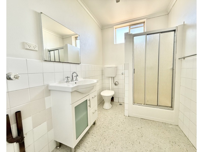 8/399 George Street, Deniliquin NSW 2710