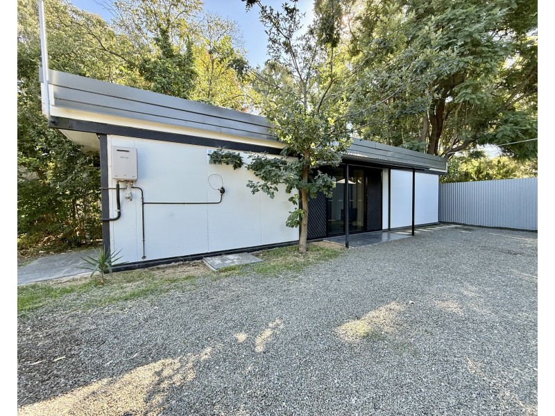 29 DAVIDSON STREET, Deniliquin NSW 2710