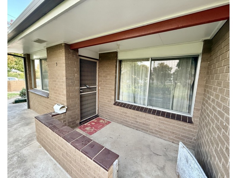 3/25-27 SOUTHEY STREET, Jerilderie NSW 2716