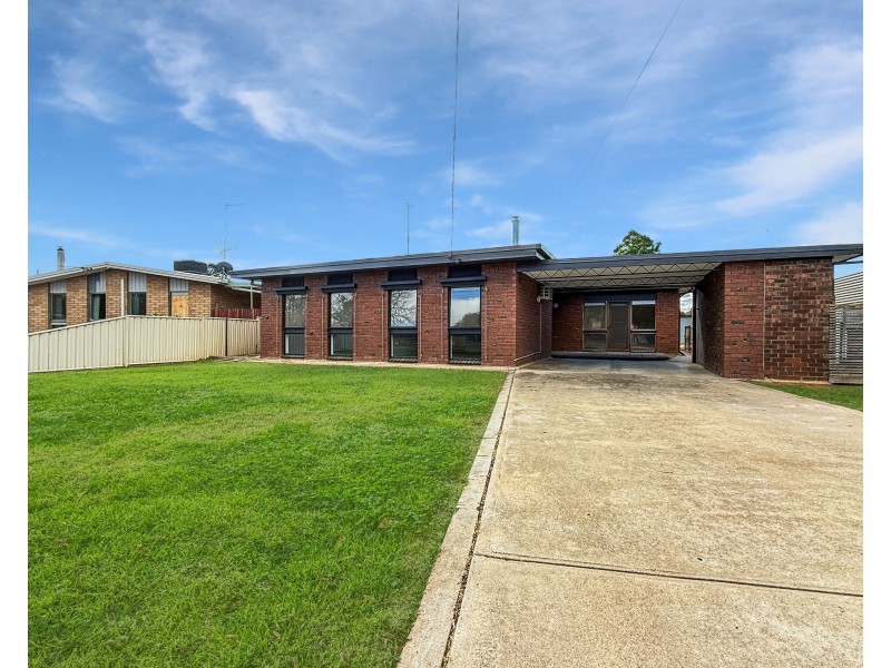 427 Wilkinson Street, Deniliquin NSW 2710