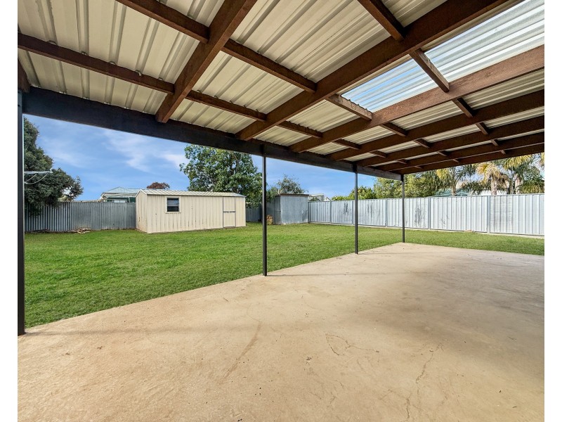 427 Wilkinson Street, Deniliquin NSW 2710