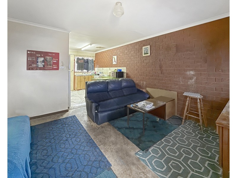 2/115 Fowler Street, Deniliquin NSW 2710