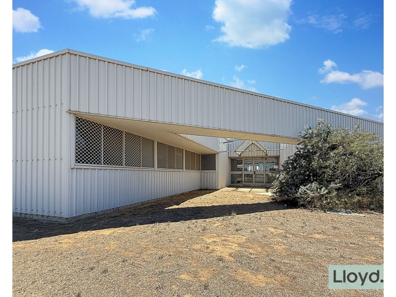 477 Kelly Street, Deniliquin NSW 2710