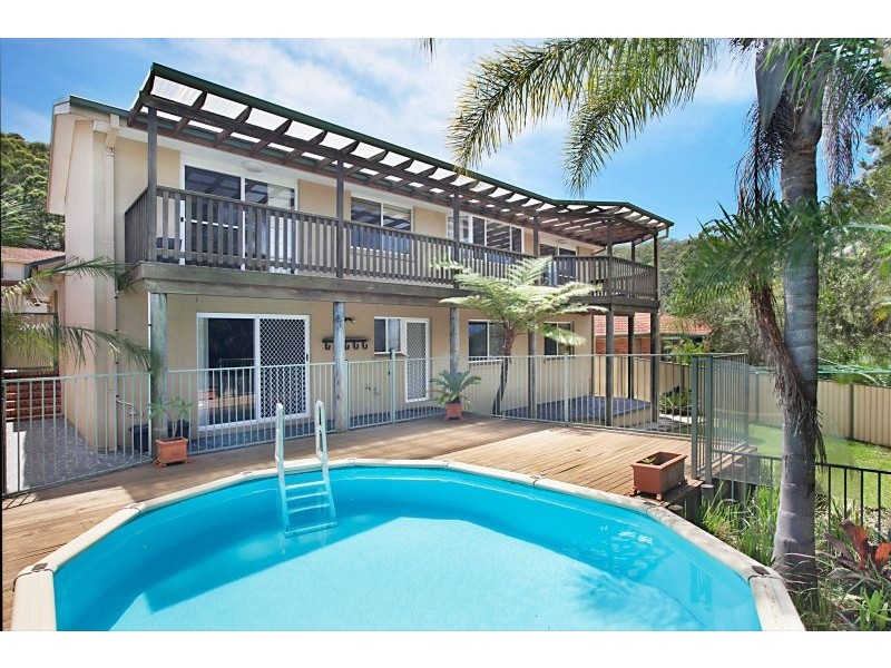 5 Kingfisher Cl, Kincumber NSW 2251