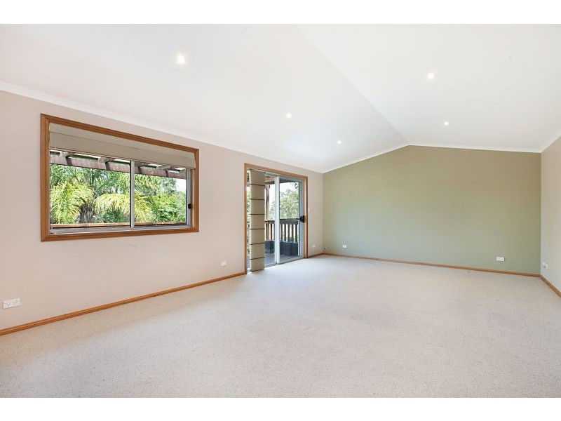 5 Kingfisher Cl, Kincumber NSW 2251