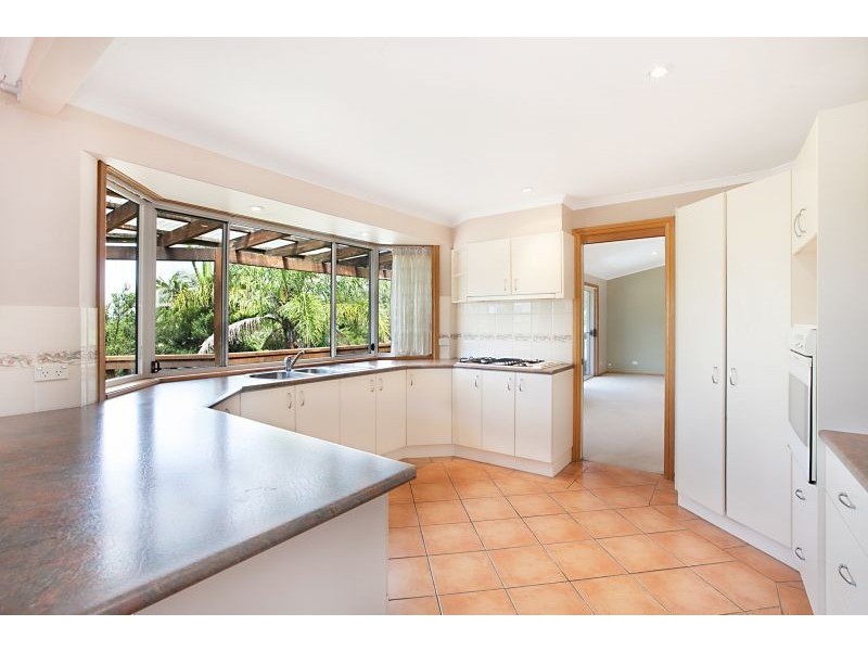 5 Kingfisher Cl, Kincumber NSW 2251