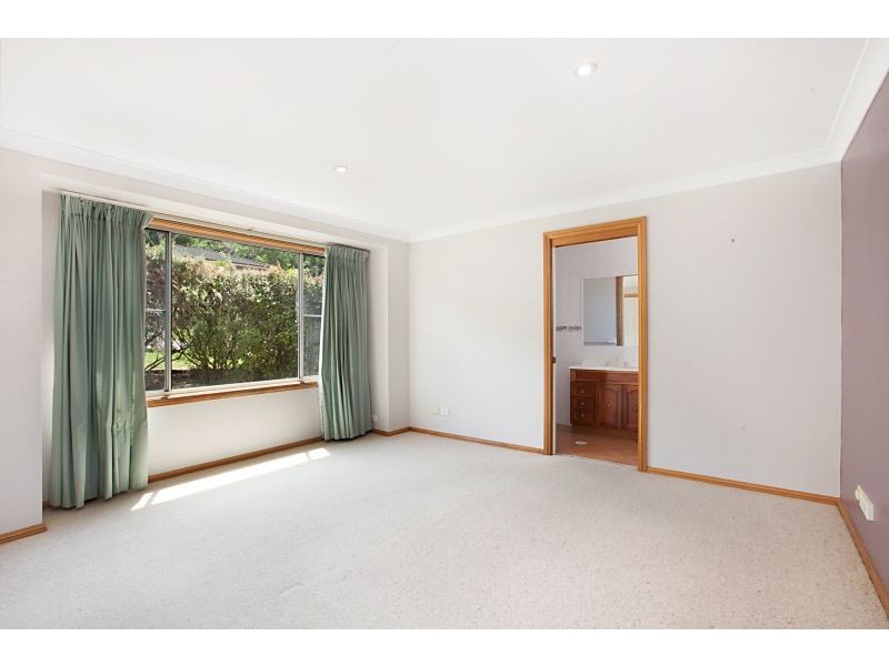 5 Kingfisher Cl, Kincumber NSW 2251