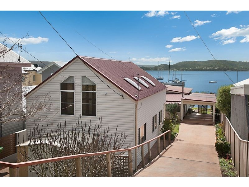 121 Steyne Rd, Saratoga NSW 2251