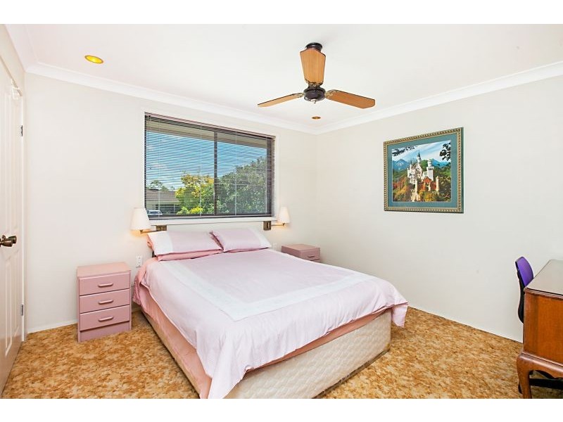 8 Woodfield Rd, Kincumber NSW 2251