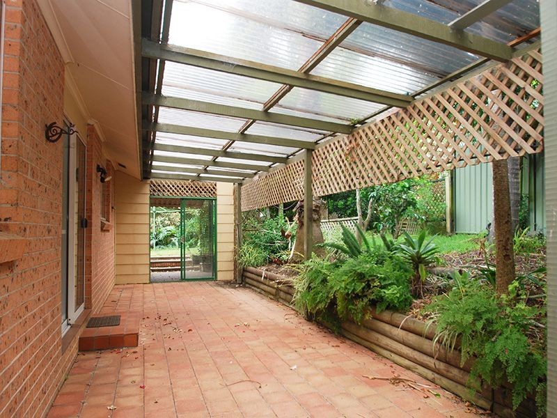 4 Aquarius Cl, Kincumber NSW 2251