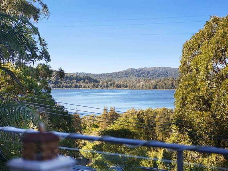 53 Broadwater Dr, Saratoga NSW 2251