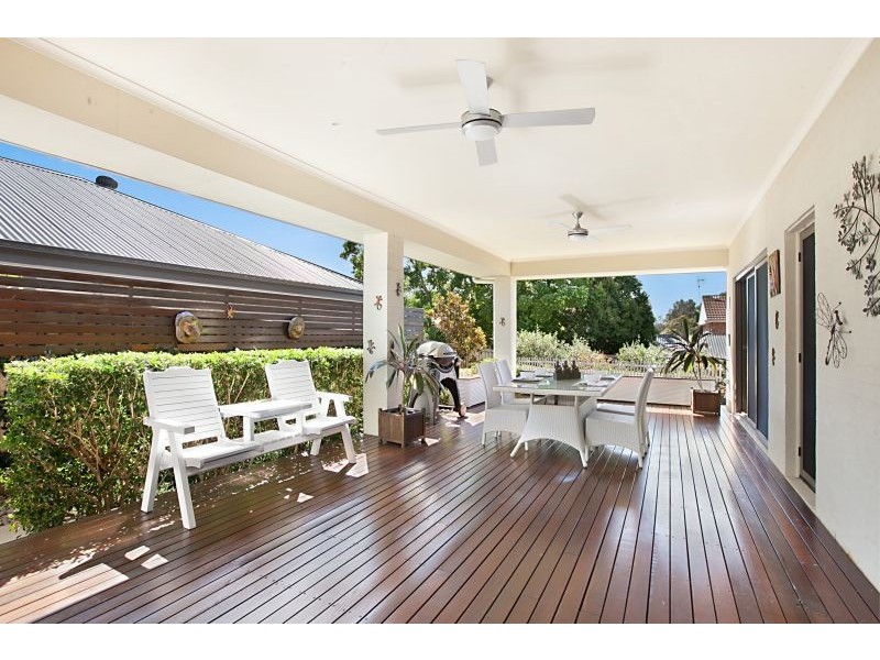 17 Figtree Bay Dr, Kincumber NSW 2251