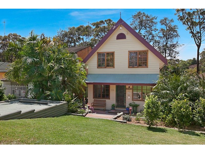 24 Water St, Kincumber NSW 2251
