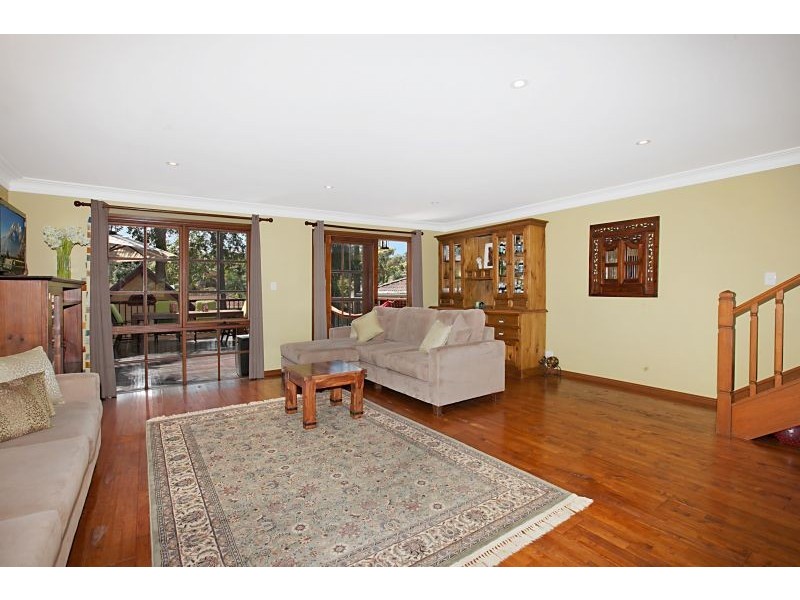 24 Water St, Kincumber NSW 2251