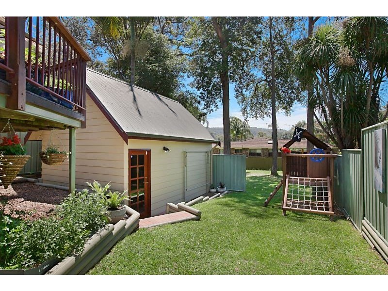 24 Water St, Kincumber NSW 2251