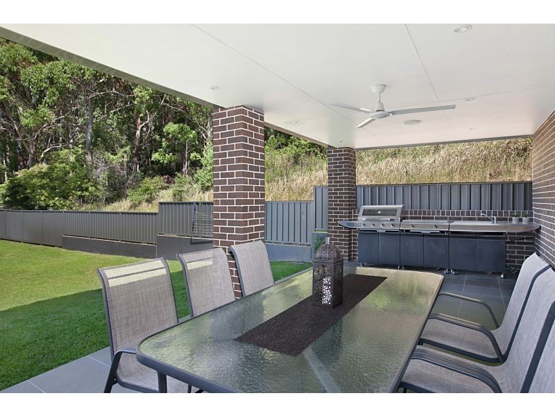 8 Mortons Close, Kincumber NSW 2251