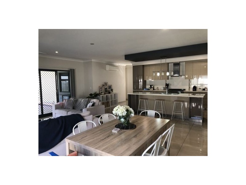 13 Ashton Place, Ooralea QLD 4740