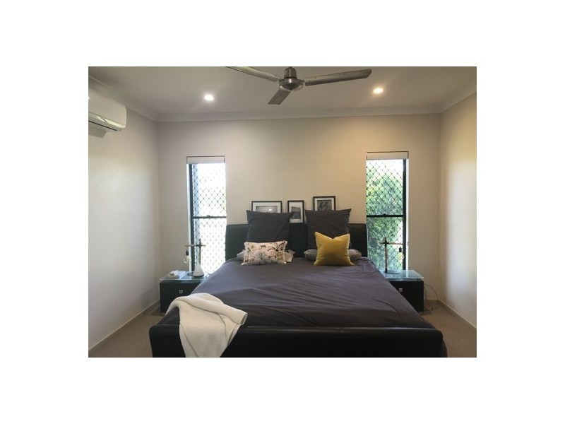 13 Ashton Place, Ooralea QLD 4740