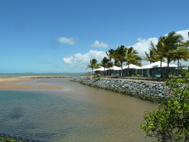 Unit 2/73 Illawong Drive, East Mackay QLD 4740