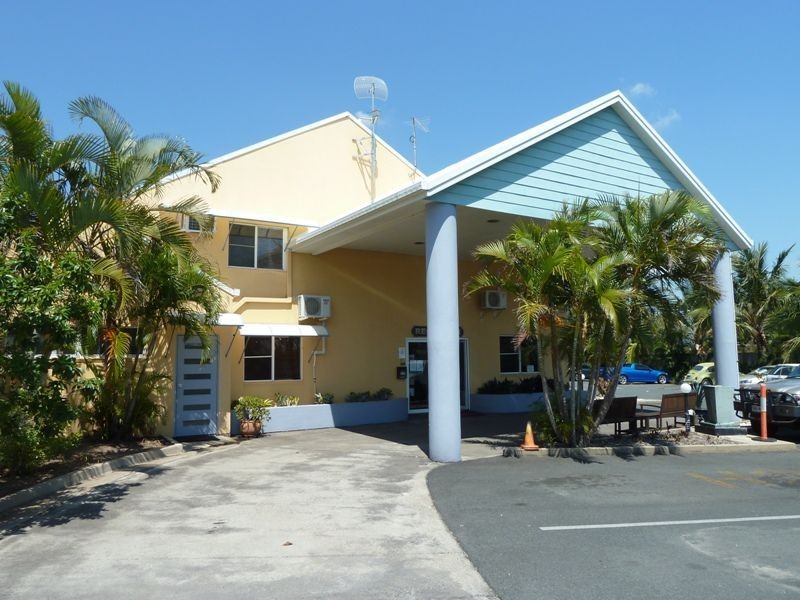 Unit 2/73 Illawong Drive, East Mackay QLD 4740