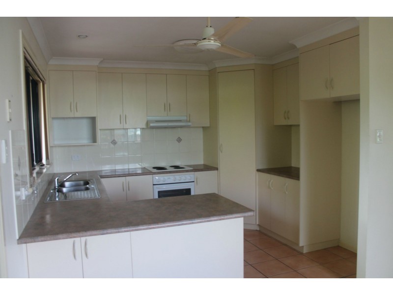 1/34 Peak Downs Highway, Walkerston QLD 4751