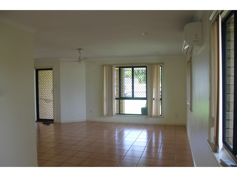 1/34 Peak Downs Highway, Walkerston QLD 4751
