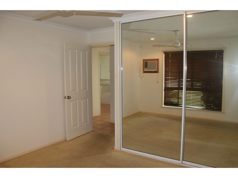 1/34 Peak Downs Highway, Walkerston QLD 4751
