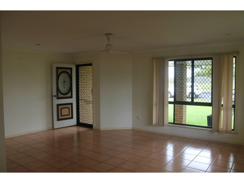 1/34 Peak Downs Highway, Walkerston QLD 4751