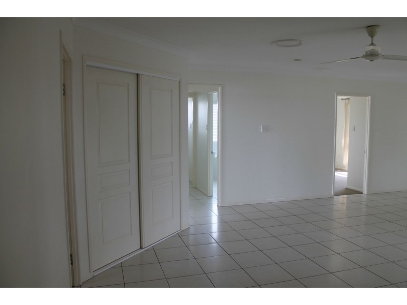 16 Seafarer Court, Blacks Beach QLD 4740