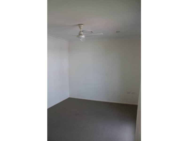 16 Seafarer Court, Blacks Beach QLD 4740