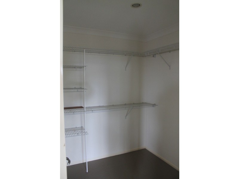 16 Seafarer Court, Blacks Beach QLD 4740