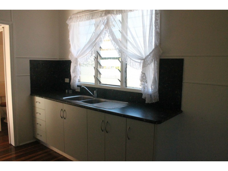 148 Malcomson Street, North Mackay QLD 4740