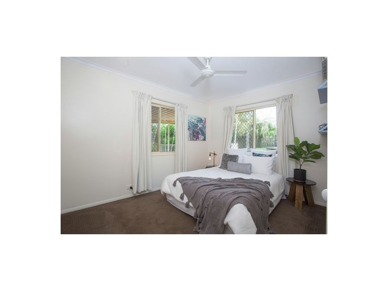 7 Maurene Court, Glenella QLD 4740
