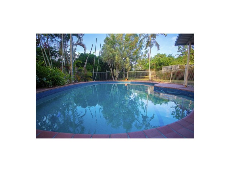 7 Maurene Court, Glenella QLD 4740