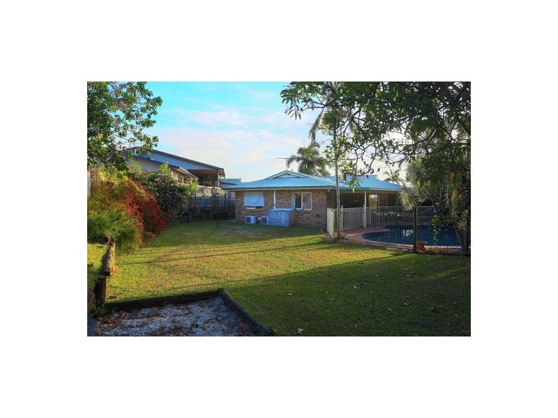 7 Maurene Court, Glenella QLD 4740