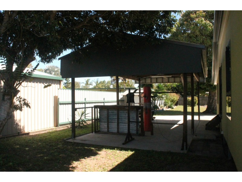 9 Campbell Street, Andergrove QLD 4740